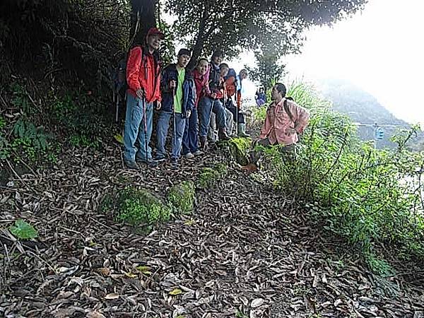 隆盛山登山口