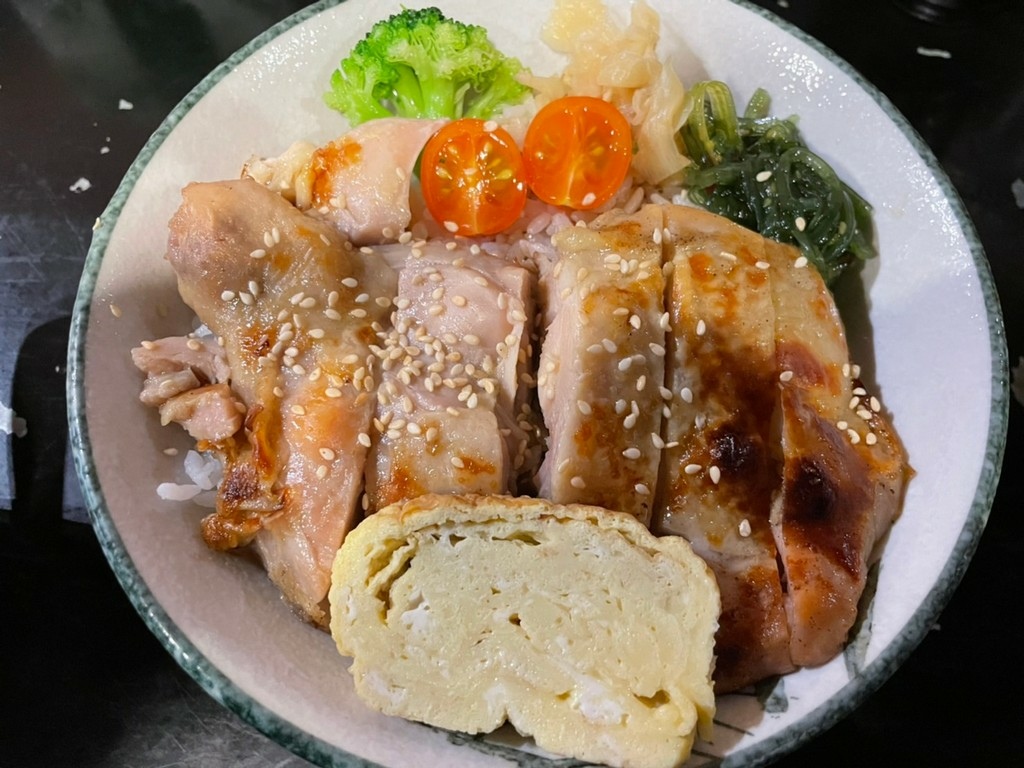 基隆市美食(優).舶食日式丼飯、串燒.仁愛區式料理