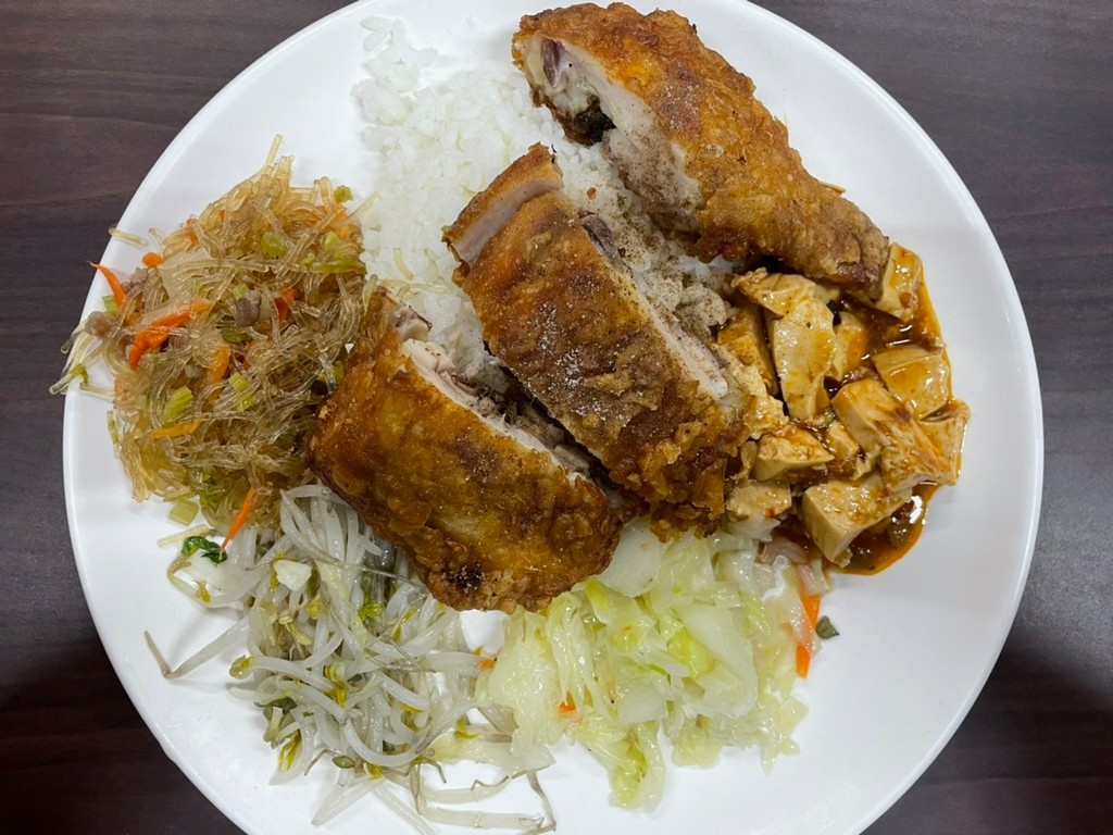 台北中正紀念堂站美食 尚可 寧波排骨大王 食記 中正區中式料理 台灣情報站 痞客邦