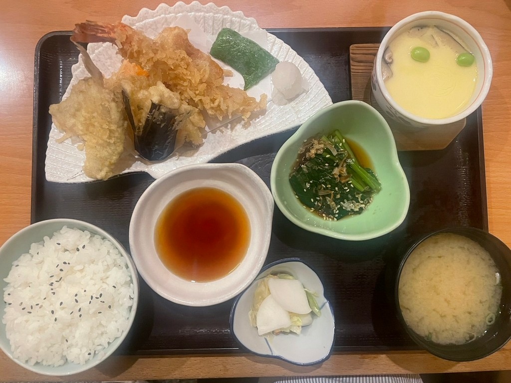 中山國小站美食(尚可).大和日本料理.北辰談吃~錦州街老字號