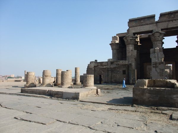 kom ombo.jpg