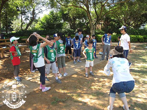 Taiwan白花油公司參與100年8月18~20日桃園樂樂棒球夏令營.JPG