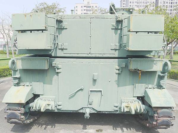 M108自走砲車 (5)