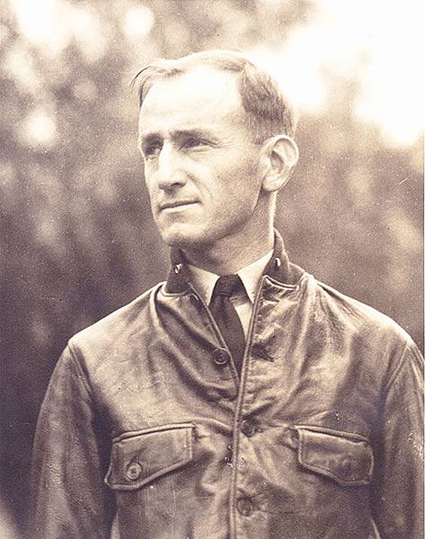 Portrait_leatherJacket.jpg