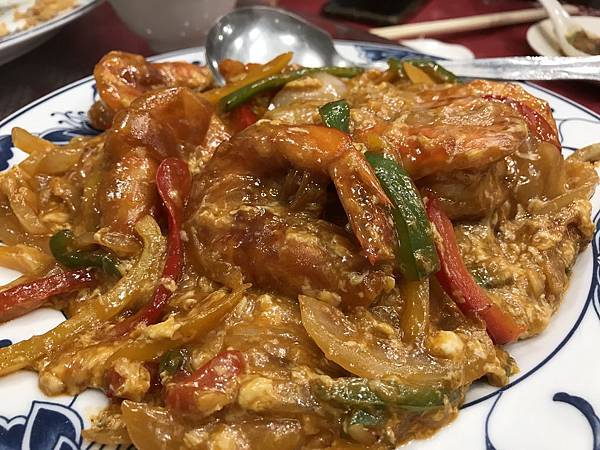 [食記] 台北公館-高C/P值聚餐桌菜-醉紅小酌