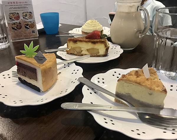 [食記] 老字號口感蛋糕-香草蛋糕舖