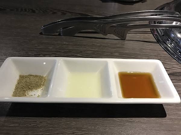 IMG_0194.JPG IMG_0194.JPG