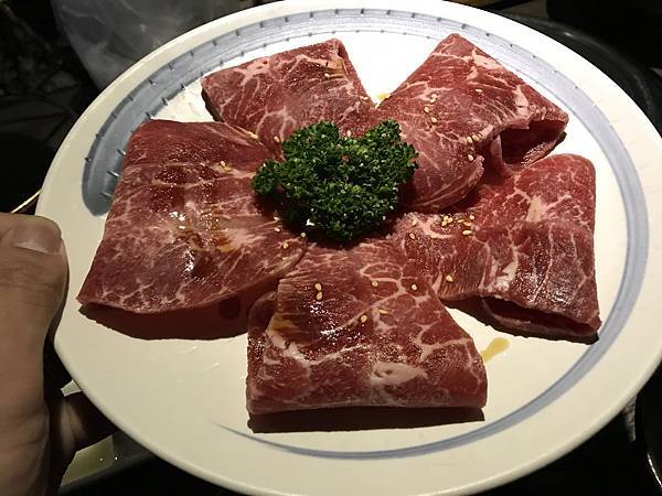 [食記] 中正公園旁-青食代燒肉專門店