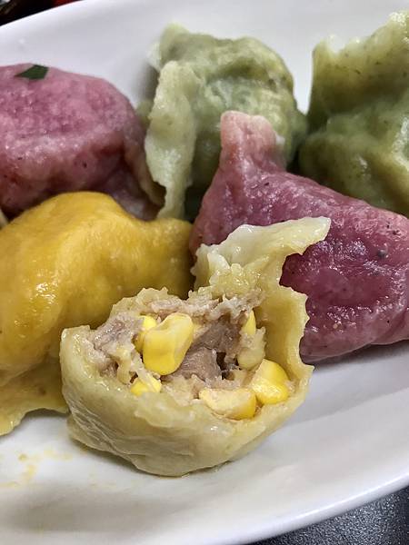 [食記] 內壢-多樣化彩虹水餃-餃子皇后