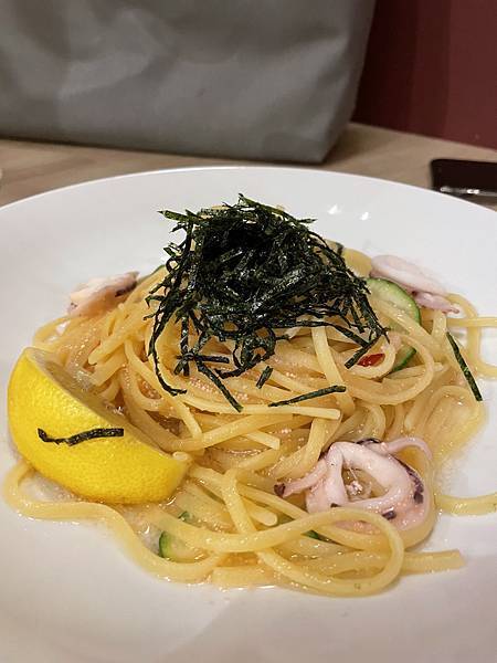 [食記] 台北信義-日式文青咖哩-Waku Waku pasta