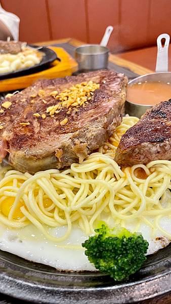 [食記] 中原商圈平價牛排-超牛牛排