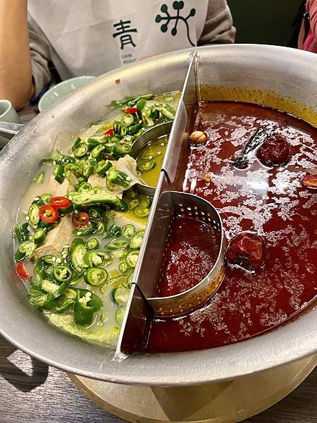 [食記] 桃園-王品集團特色麻辣鍋-青花驕