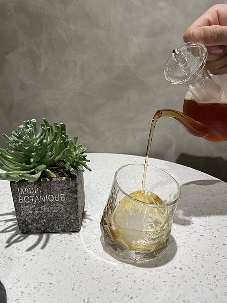 [食記] 桃園中壢-青埔文青低咖啡因茶飲-上門找茶