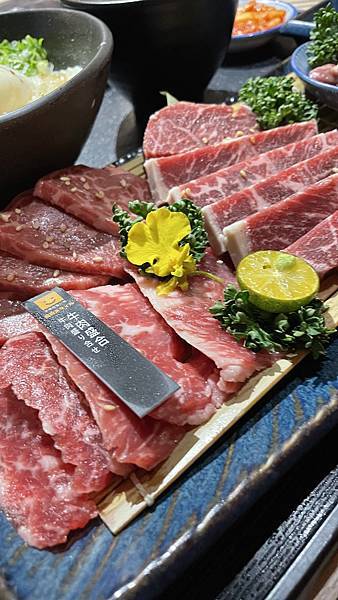 [食記] 台北大安-燒肉套餐加自助吧-燒肉smile