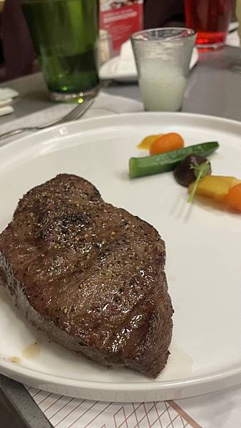 [食記] 真的越來越失望-西堤Tasty(中山店）