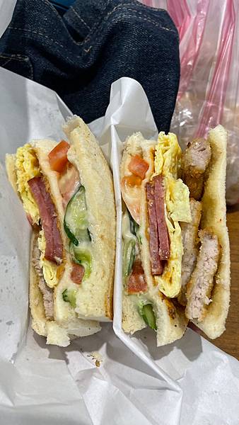 [食記] 基隆-最低調的超人氣早餐店-素志久三明治