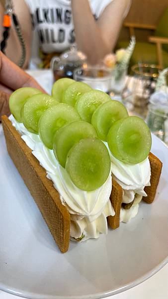 [食記] 中原商圈-甜點吃到飽-雨林法式甜點