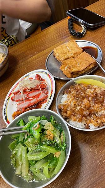 [食記] 北投-泡完湯來這吃-24小吃店