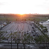 夕陽西下的嘉義高鐵站
