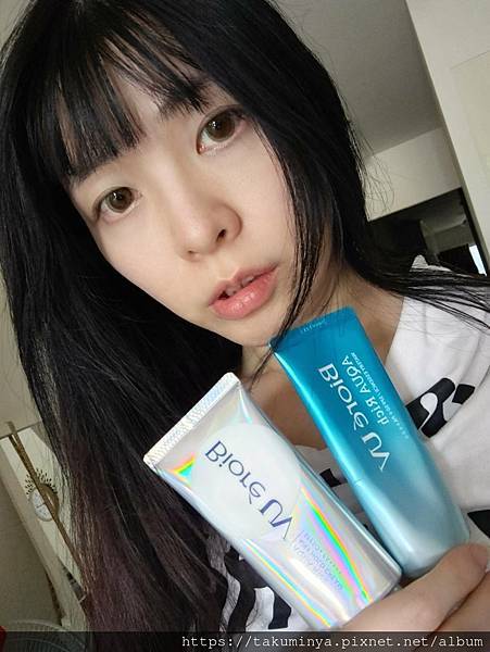 UV 呼吸感奶油慕斯防曬霜 SPF50+ PA++++