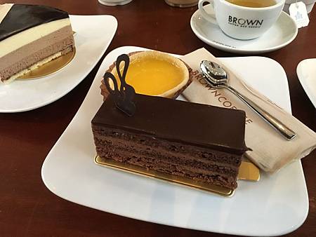 20190208 Brown Cafe (5)
