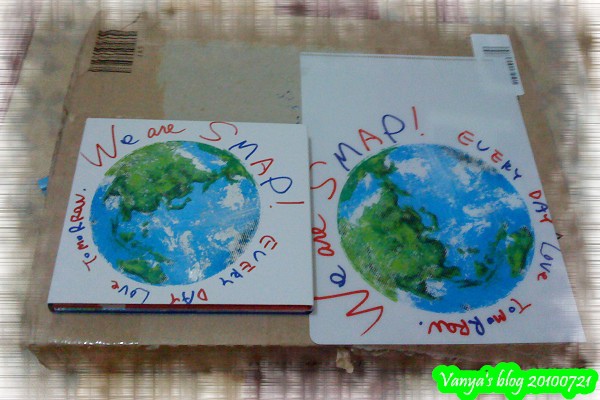 20100721日本發行SMAP新專輯，附贈文件夾一枚！