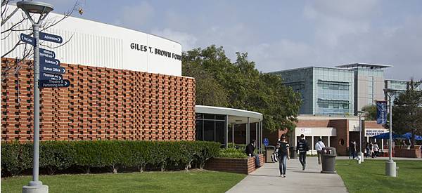 forum-11- crop 1.jpg forum-11- crop 1.jpg