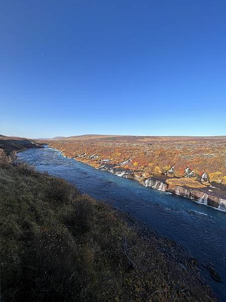 DAY9《冰島西部-Hraunfossar 熔岩瀑布/Bar