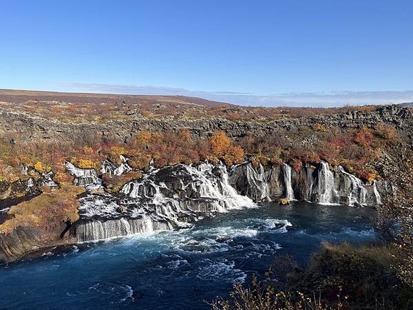 DAY9《冰島西部-Hraunfossar 熔岩瀑布/Bar