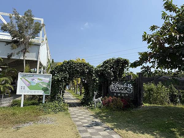 2025年228連假屏東H會館兩天一夜墾丁曬太陽曬霉之旅