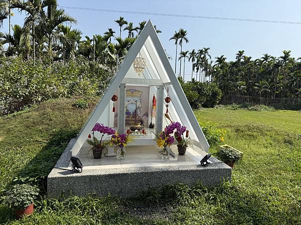 2025年228連假屏東H會館兩天一夜墾丁曬太陽曬霉之旅