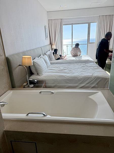 2025年228連假屏東H會館兩天一夜墾丁曬太陽曬霉之旅