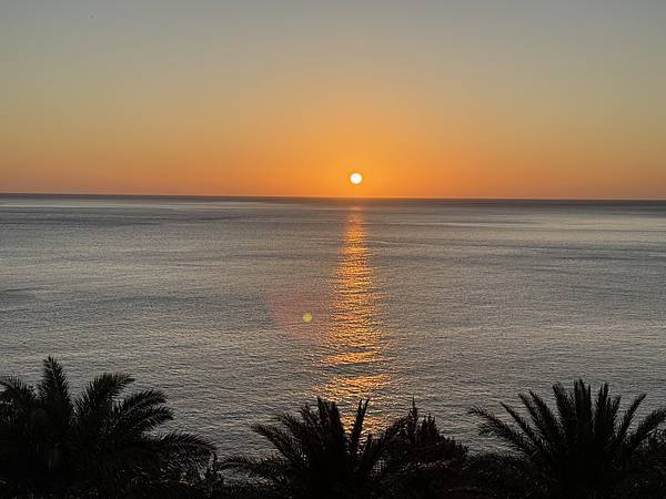 2025年228連假屏東H會館兩天一夜墾丁曬太陽曬霉之旅