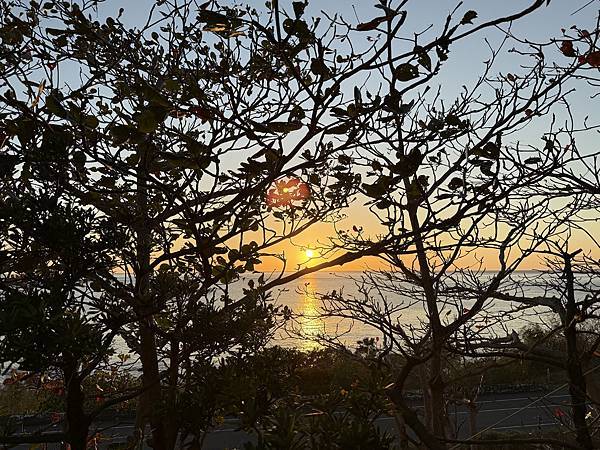 2025年228連假屏東H會館兩天一夜墾丁曬太陽曬霉之旅