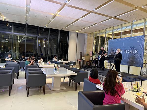 2025年228連假屏東H會館兩天一夜墾丁曬太陽曬霉之旅