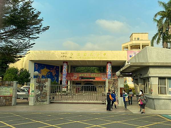 LINE_ALBUM_台中市大甲區工二路4之195號6樓【日南甲天下】管理費700元月,機車、汽車位50元50_2.jpg LINE_ALBUM_台中市大甲區工二路4之195號6樓【日南甲天下】管理費700元月,機車、汽車位50元50_2.jpg