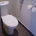 novotal bathroom (2).jpg