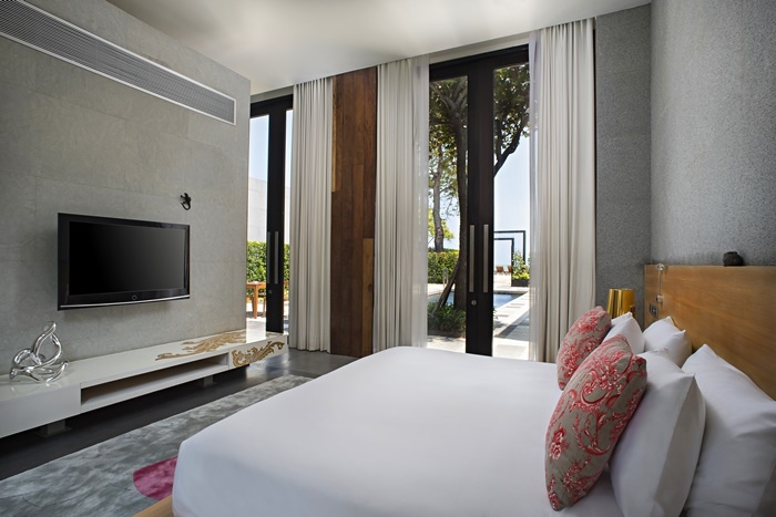SO_Pool_Villa_in_SO_Arty_Style_Master_Bedroom_SO_Sofitel_Hua_Hin.jpg