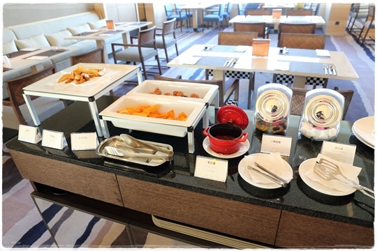 cozzi高雄館 (2).JPG cozzi高雄館 (2).JPG