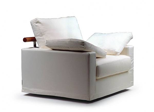 patrik_armchair_flexform_1.jpg