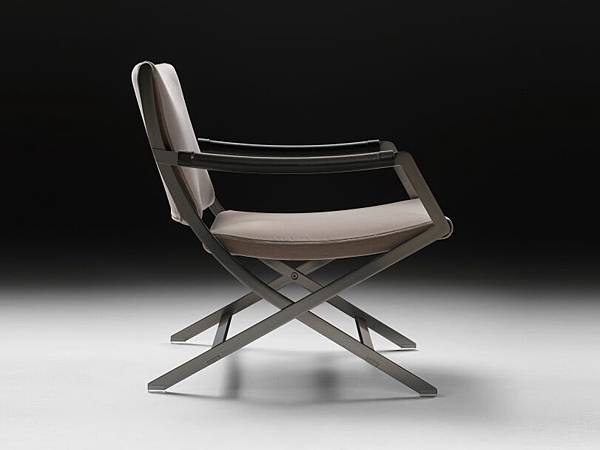 paul_armchair_flexform_2.jpg