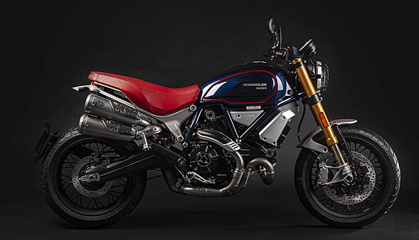 ducati__0000_01_Scrambler_Ducati_Club_Italia_UC171542_High.jpg