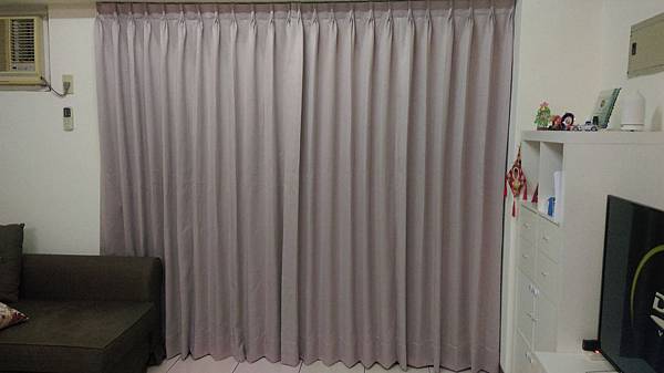 壁簾天窗簾店-汐止區和平街素色三明治遮光窗簾訂做安裝.jpg 壁簾天窗簾店-汐止區和平街素色三明治遮光窗簾訂做安裝.jpg