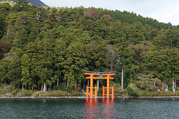 平和鳥居 (11)