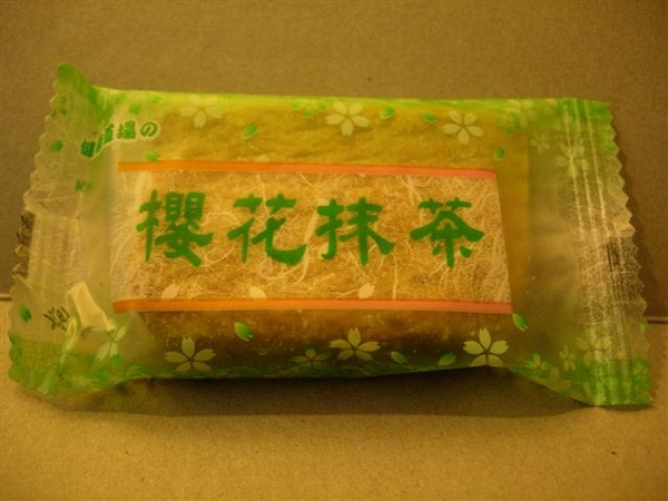 櫻花抹茶餅乾x4 (去年底購於全聯，正常)