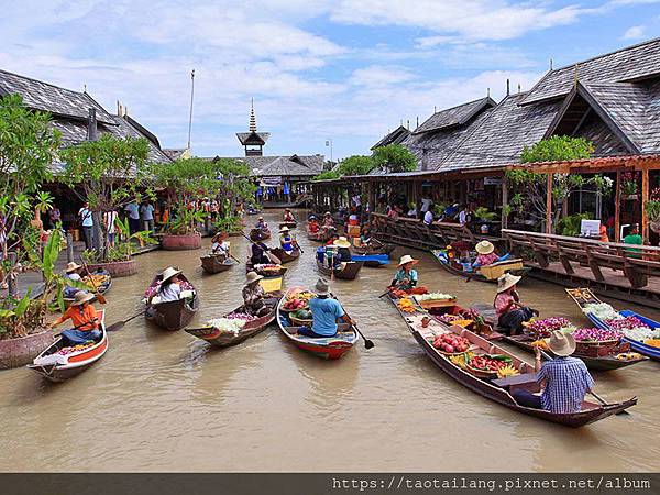 ttl-pattaya-floting-market-01.jpg