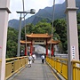 普渡橋與祥德寺的山門.jpg