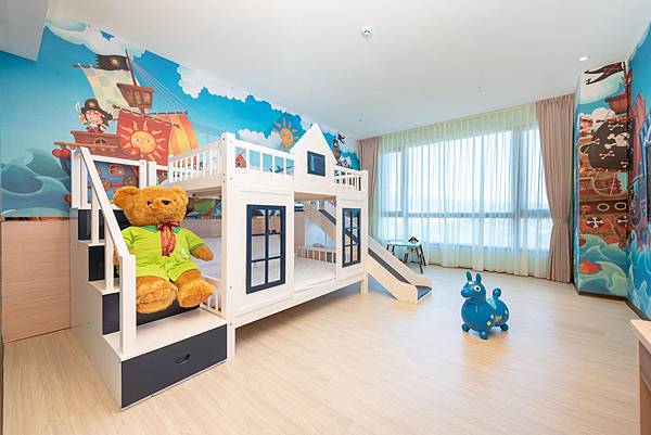 twL_room_19D03_exmi86misf.jpg
