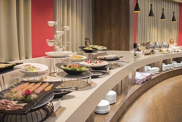 ALL_fac_restaurant_23E27_NHdG2pIYpI.jpg