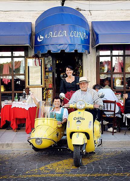 1149048_421988371254038_737453592_n